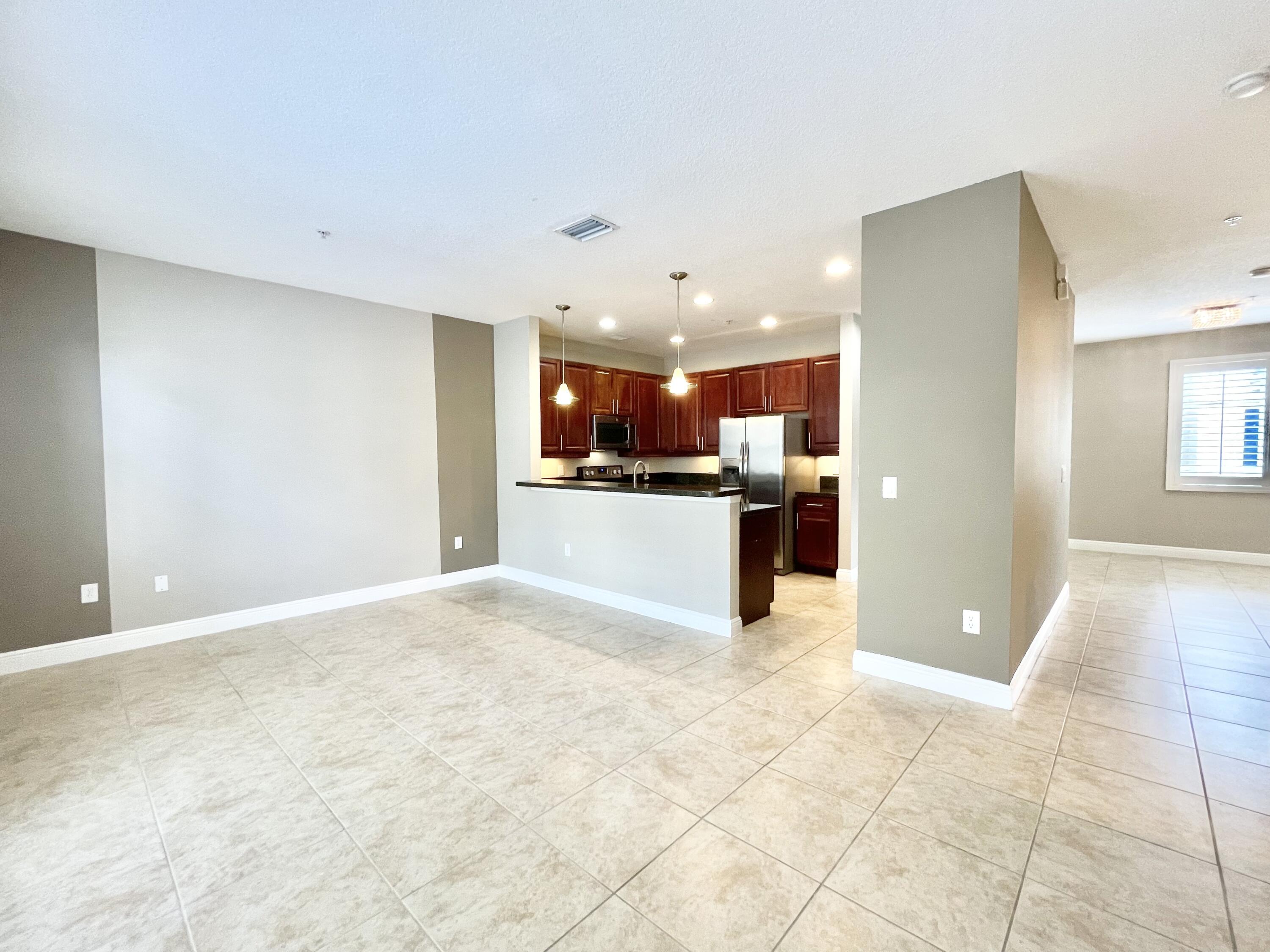 3834 Northwest 5th Terrace Boca Raton, FL 33431 - Photo 15 of 31 Granite kitchen