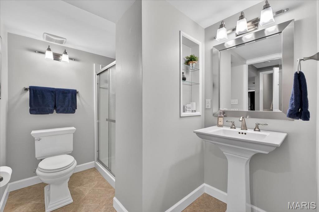 118 Spring Tree Court St. Charles, MO 63303 - Photo 30 of 60