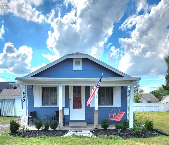 $370,000 | 423 Munsee Place, Huron, OH 44839