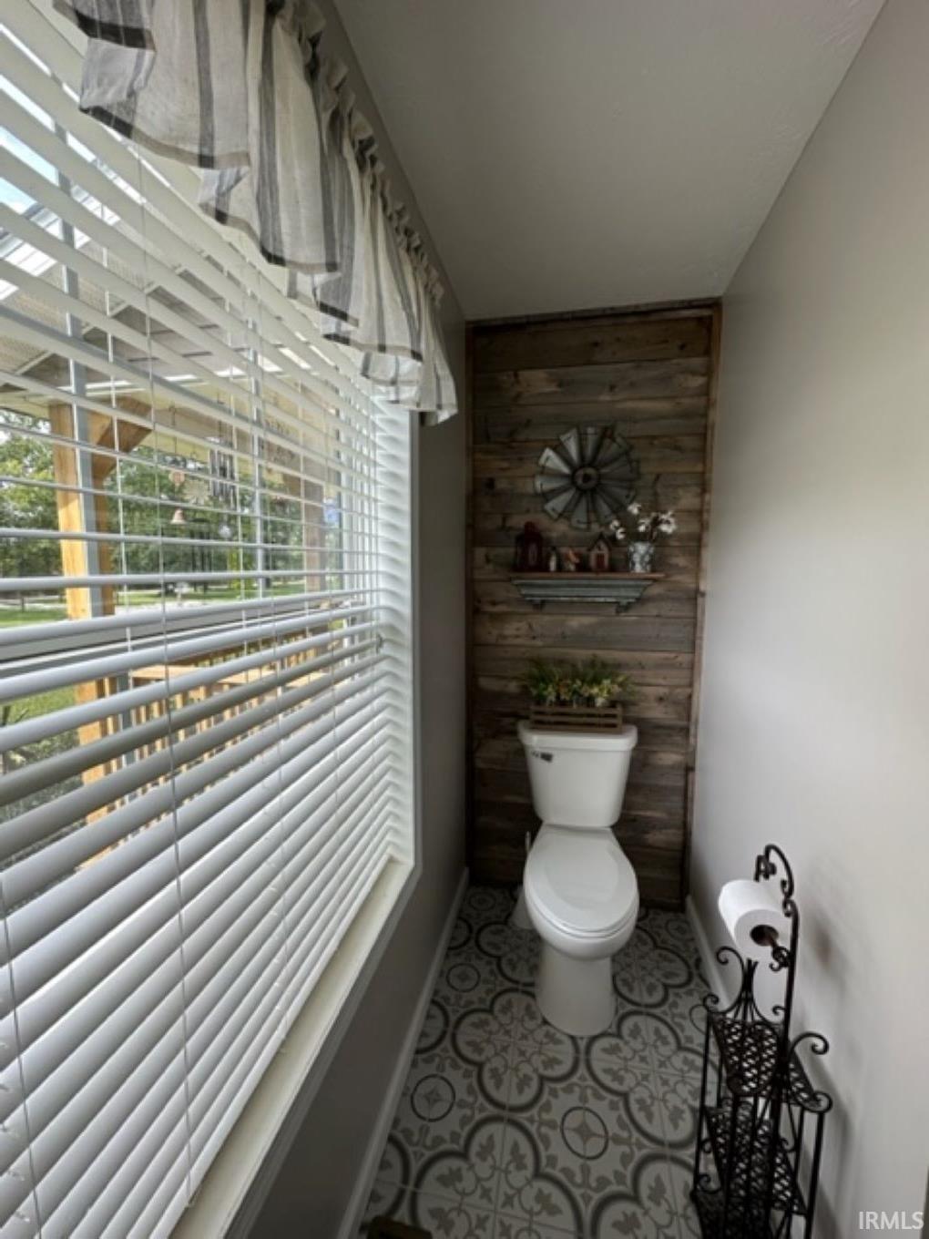 2030 West Lawson Road Bloomington, IN 47404 - Photo 18 of 27 Gallery Image 18