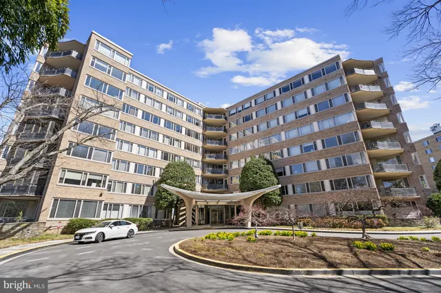 $525,000 | 4101 Cathedral Avenue Northwest, Unit 611, Washington, DC 20016