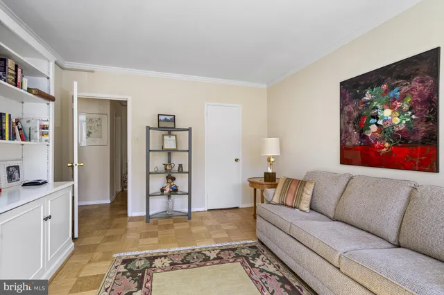 $525,000 | 4101 Cathedral Avenue Northwest, Unit 611, Washington, DC 20016