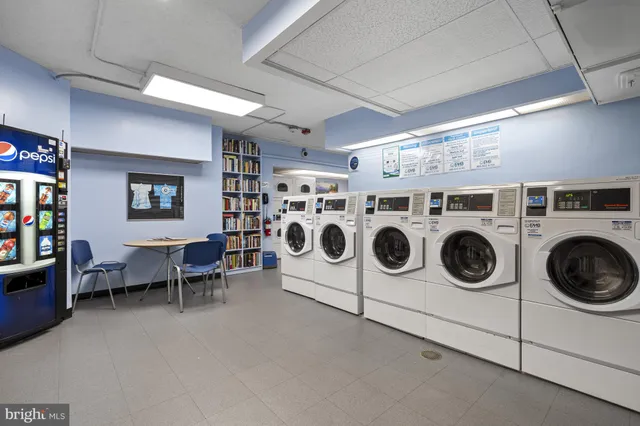 $525,000 | 4101 Cathedral Avenue Northwest, Unit 611, Washington, DC 20016