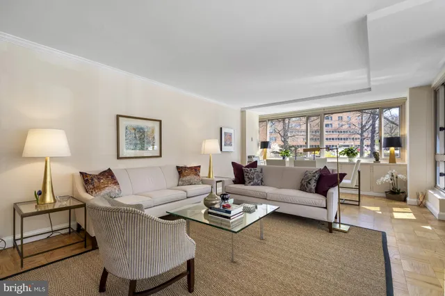 $525,000 | 4101 Cathedral Avenue Northwest, Unit 611, Washington, DC 20016