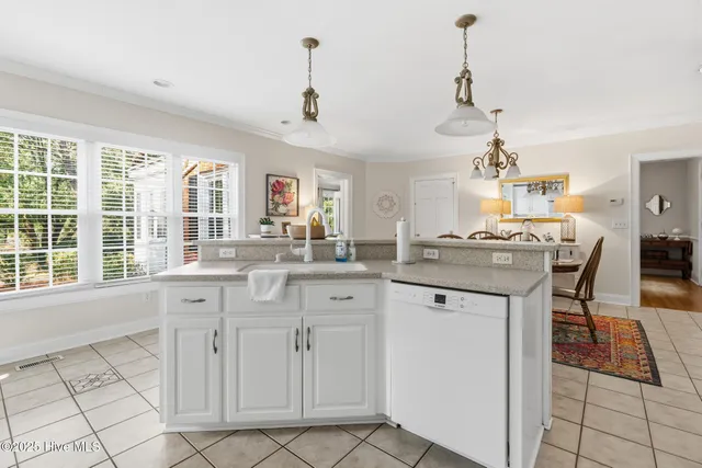 $299,000 | 607 Rollins Avenue, Hamlet, NC 28345