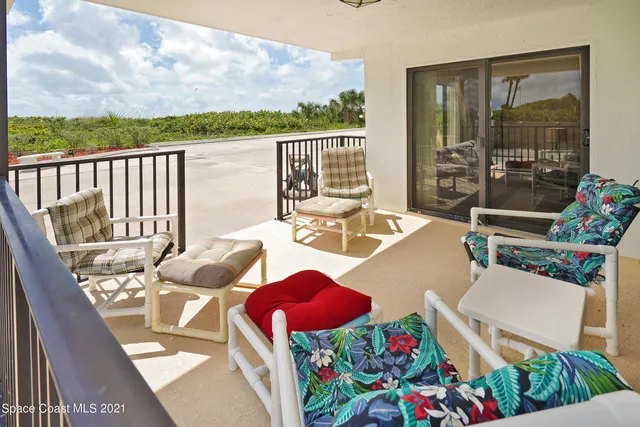 $2,150 | 4600 Ocean Beach Boulevard, Unit 109, Cocoa Beach, FL 32931