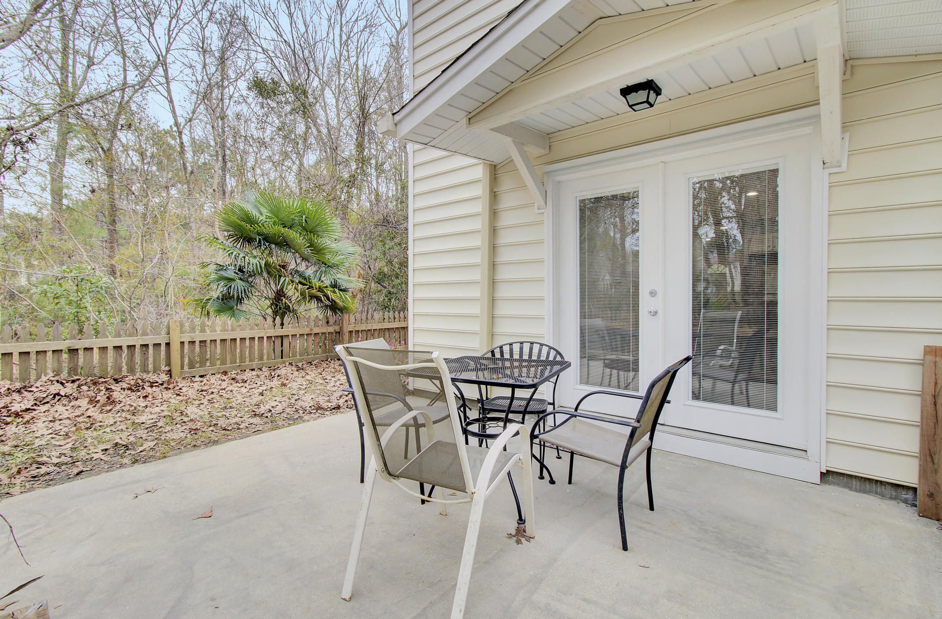 2882 Mackenzie Court Mount Pleasant, SC 29466 - Photo 25 of 27 (25)