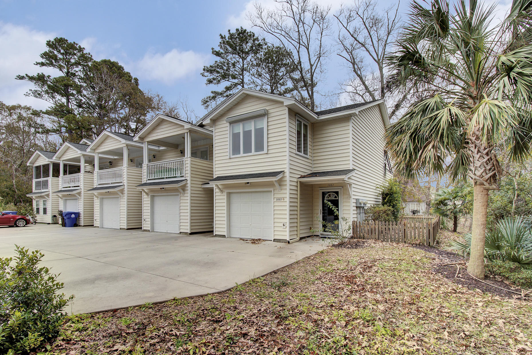 2882 Mackenzie Court Mount Pleasant, SC 29466 - Photo 3 of 27 (3)
