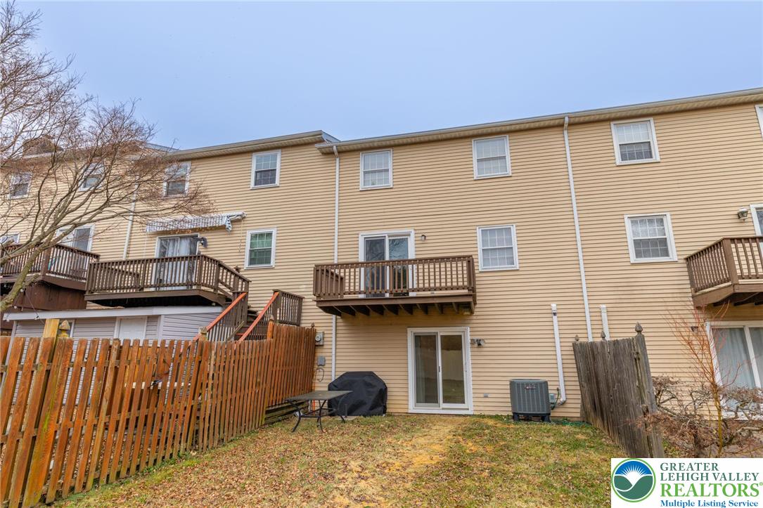 1049 Barnside Road Allentown, PA 18103 - Photo 17 of 19