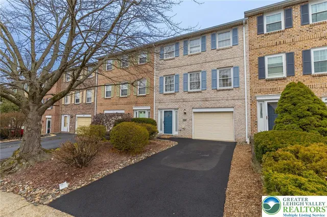 $347,000 | 1049 Barnside Road, Allentown, PA 18103