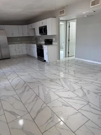 $2,300 | 3941 West Palm Lane, Phoenix, AZ 85009