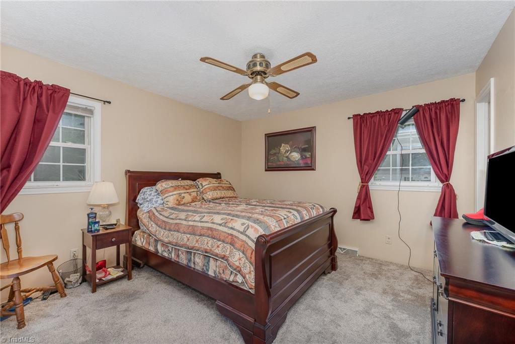 176 South Angell Road Mocksville, NC 27028 - Photo 13 of 27 Gallery Image 13