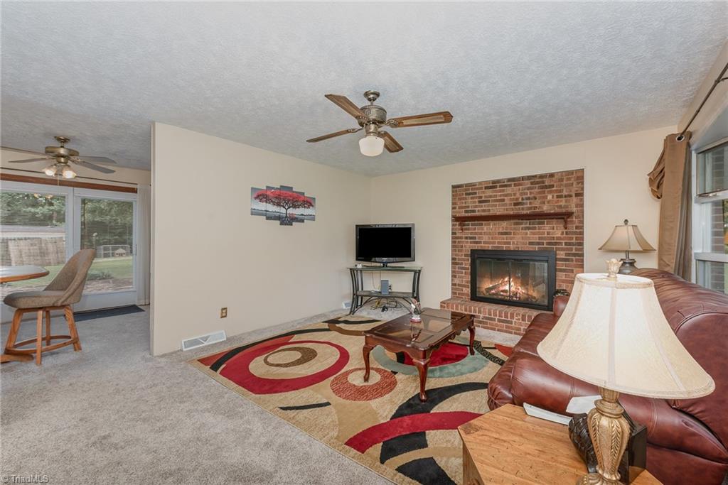 176 South Angell Road Mocksville, NC 27028 - Photo 7 of 27 Gallery Image 7