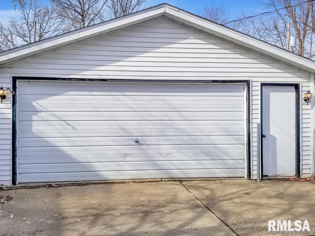2125 East Hood Street Springfield, IL 62703 - Photo 22 of 23 Gallery Image 22