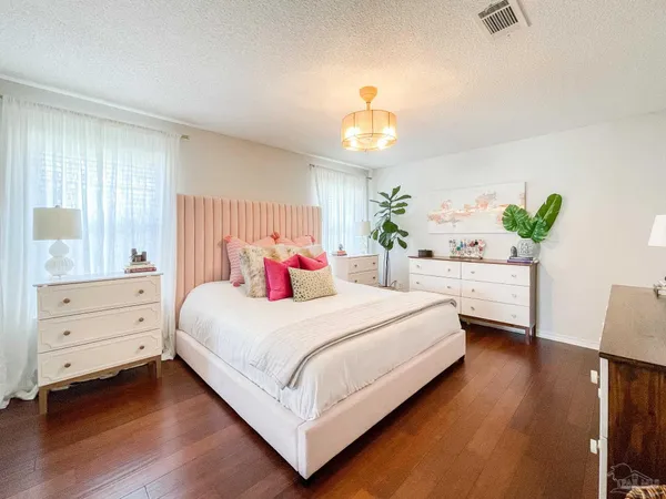 $2,375 | 1216 Benning Place, Pensacola, FL 32506