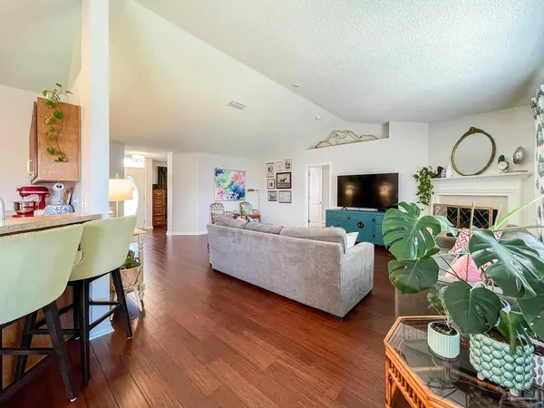 $2,375 | 1216 Benning Place, Pensacola, FL 32506