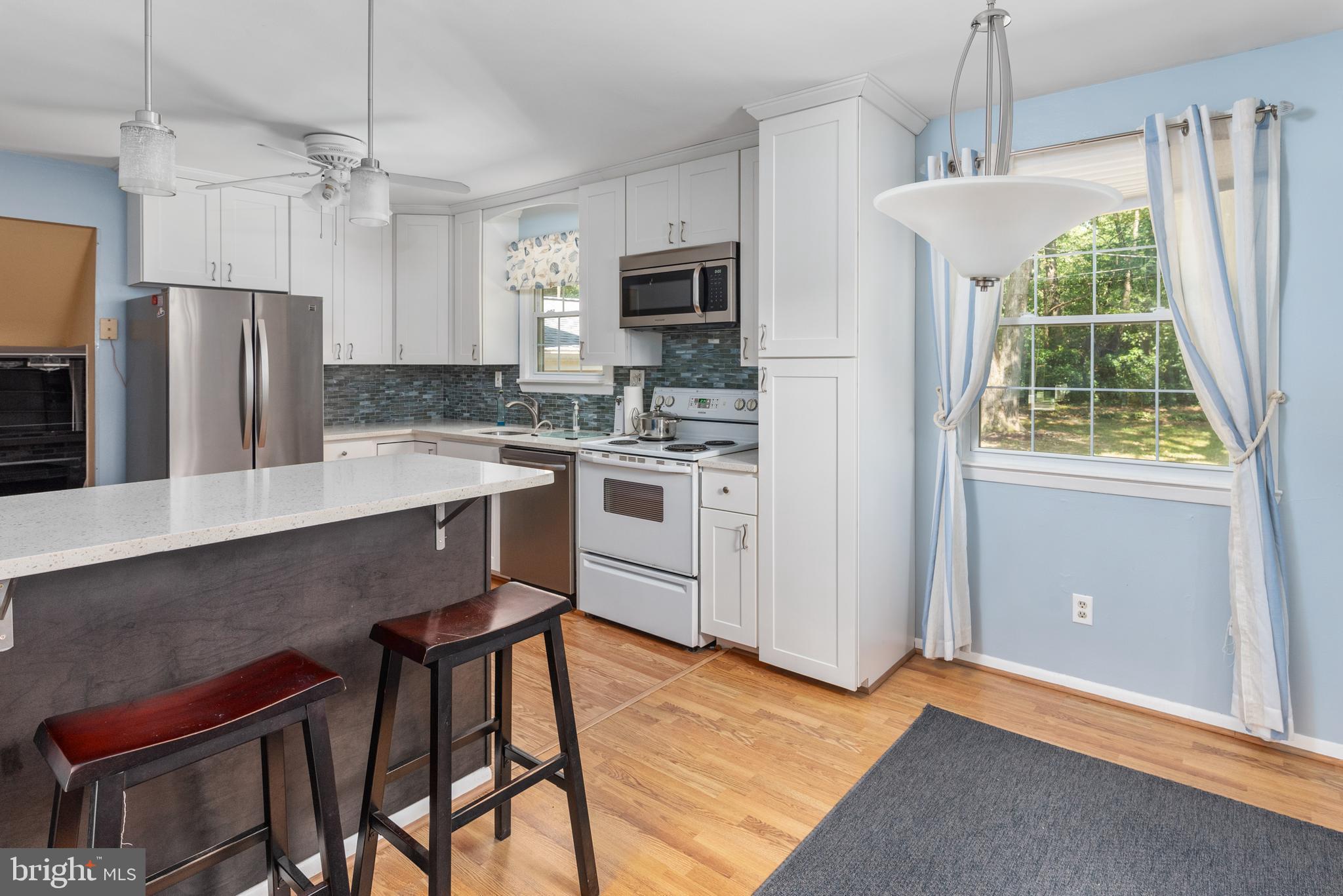 16 Severndale Road Severna Park, MD 21146 - Photo 7 of 37 Gallery Image 7