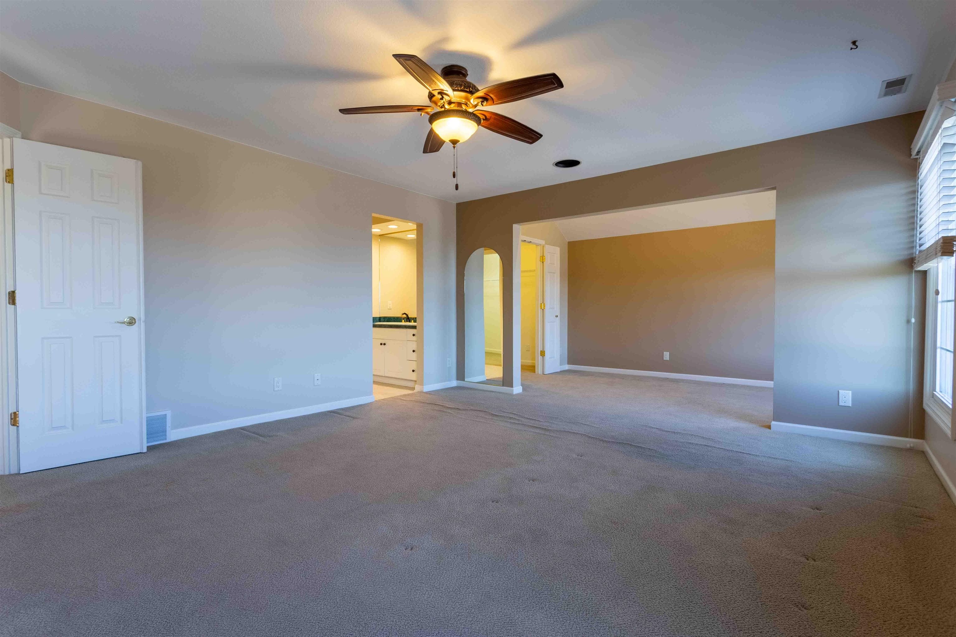3254 Lake Ridge Drive Dubuque, IA 52003 - Photo 14 of 23 Gallery Image 14