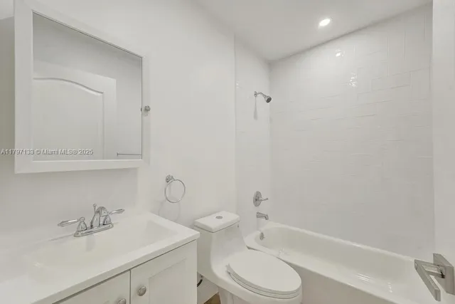 $4,950 | 1981 Southwest 139th Court, Miami, FL 33175