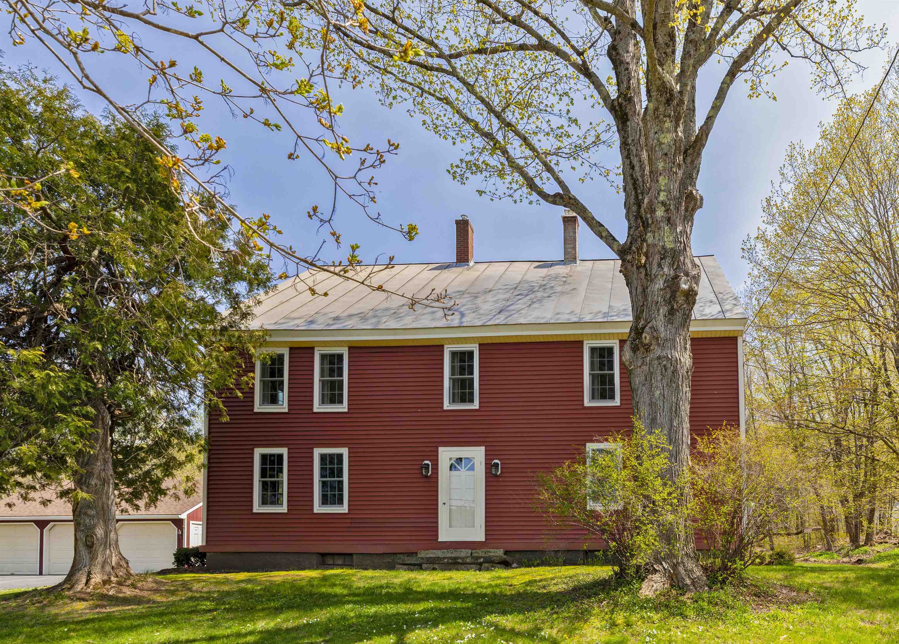 449 Meriden Road Lebanon, NH 03766 - Photo 1 of 33 Gallery Image 1