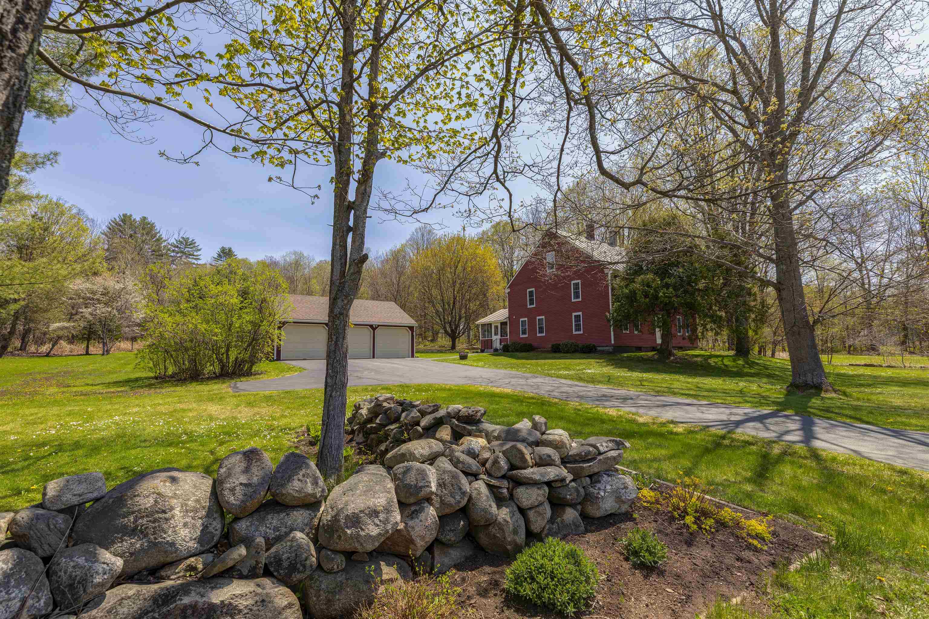 449 Meriden Road Lebanon, NH 03766 - Photo 2 of 33 Gallery Image 2