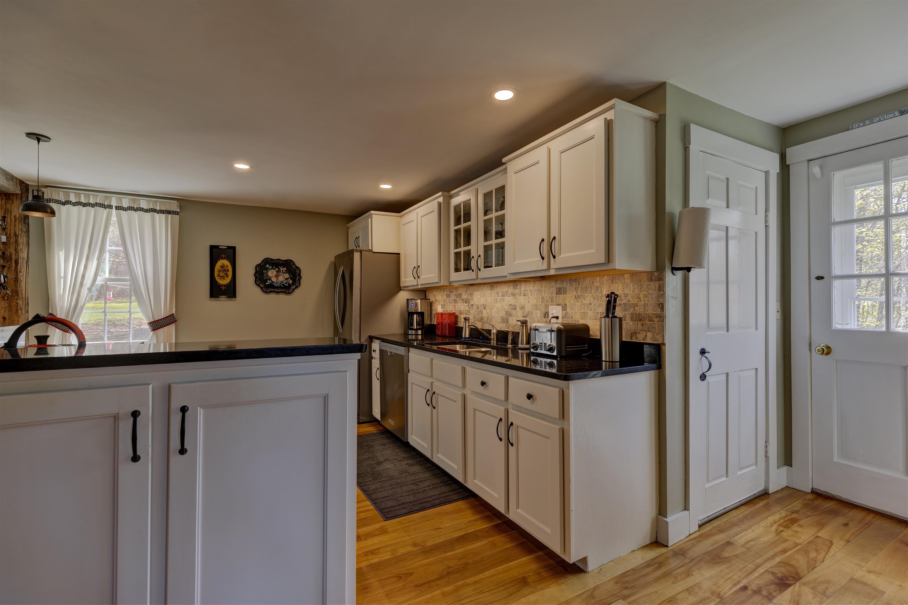 449 Meriden Road Lebanon, NH 03766 - Photo 7 of 33 Gallery Image 7