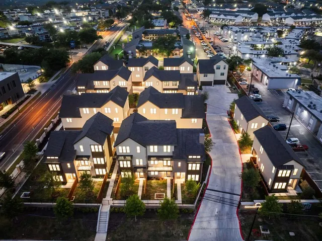 an outdoor view of the house