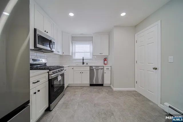 $4,500 | 314 Garibaldi Avenue, Unit 1, Lodi, NJ 07644