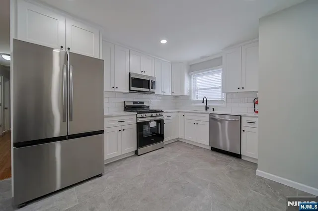 $4,500 | 314 Garibaldi Avenue, Unit 1, Lodi, NJ 07644