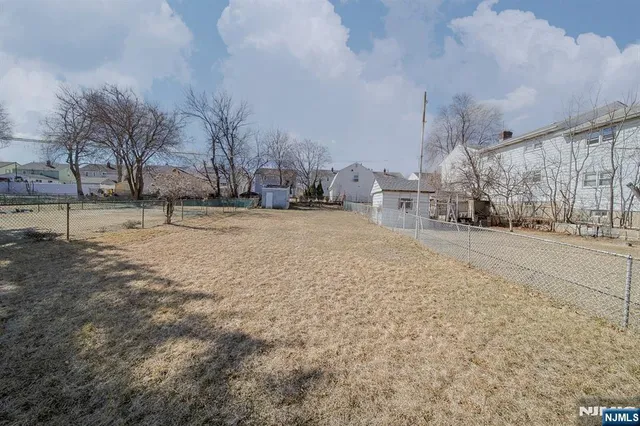 $4,500 | 314 Garibaldi Avenue, Unit 1, Lodi, NJ 07644