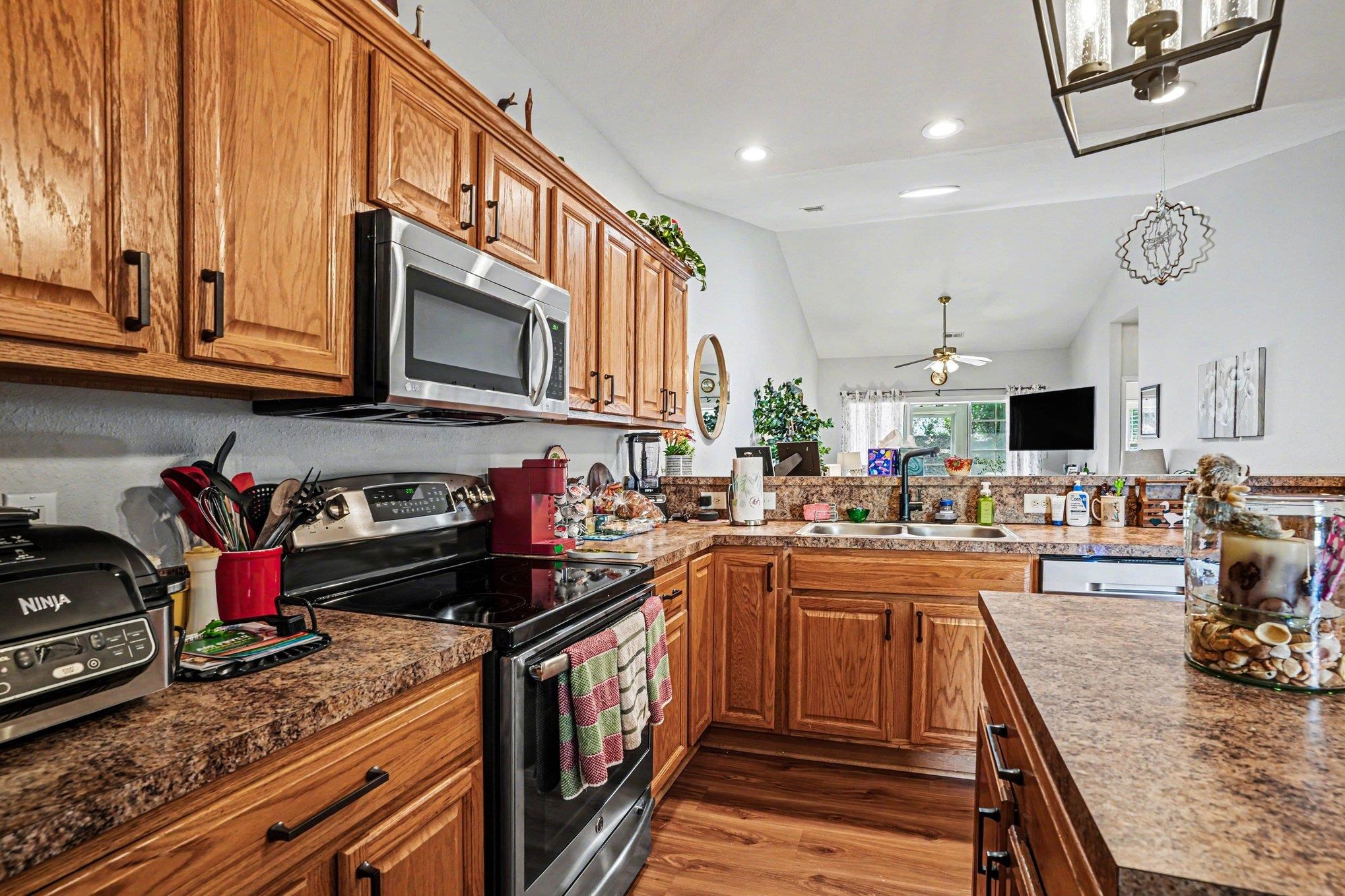 119 Chenoa Drive, Unit C Murrells Inlet, SC 29576 - Photo 13 of 32