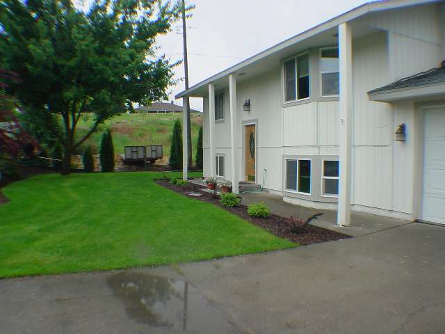 4622 North McDonald Road Spokane, WA 99216 - Photo 1 of 9