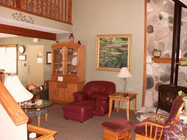 9238 Mericle Road Avoca, MI 48006 - Photo 9 of 31 28.jpg