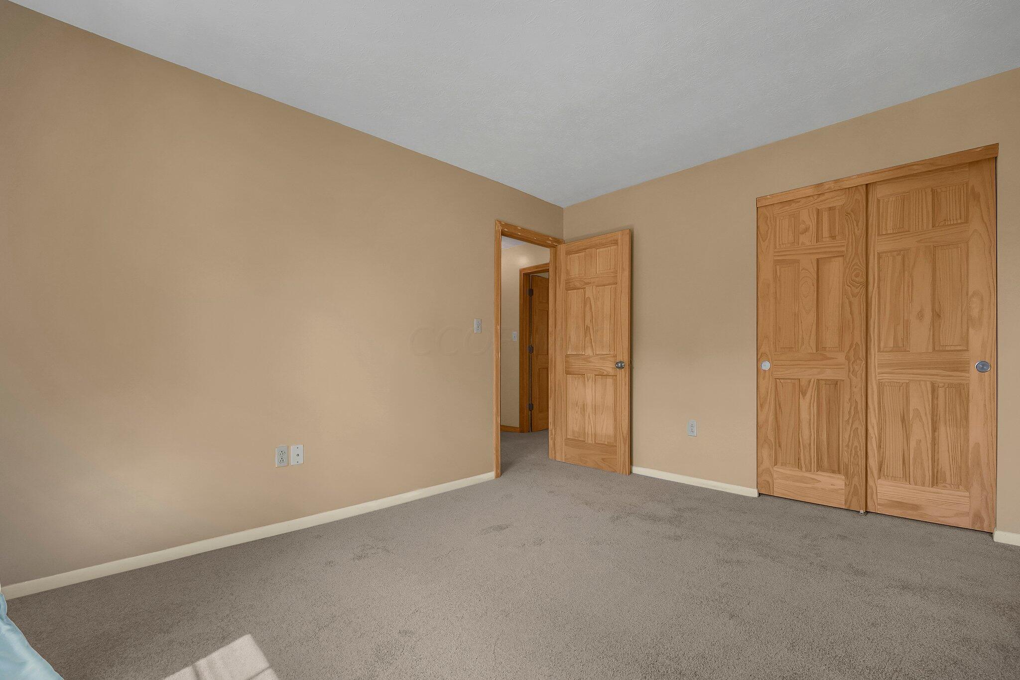294 Broken Arrow Road Columbus, OH 43230 - Photo 17 of 29 16-web-or-mls-294-broken-arrow-rd