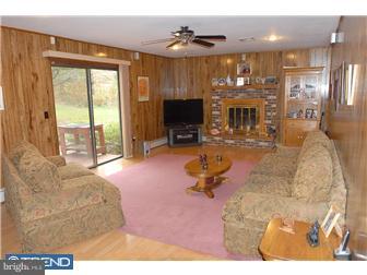 4 Schuh Road Princeton, NJ 08540 - Photo 6 of 10 Family Room