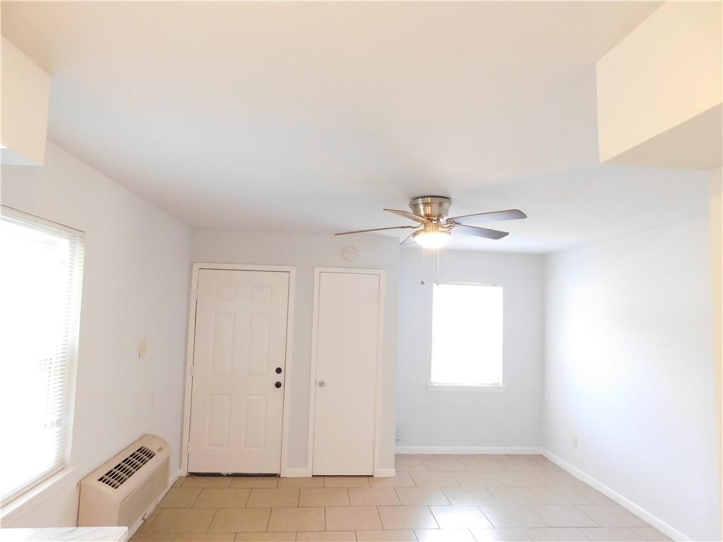 304 South Walnut Street, Unit B Hammond, LA 70403 - Photo 5 of 12