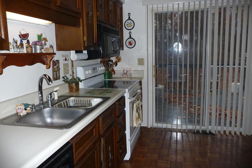63 Cedarbrook Lane Blue Ridge, VA 24064 - Photo 8 of 14 a kitchen with sink cabinets and stove