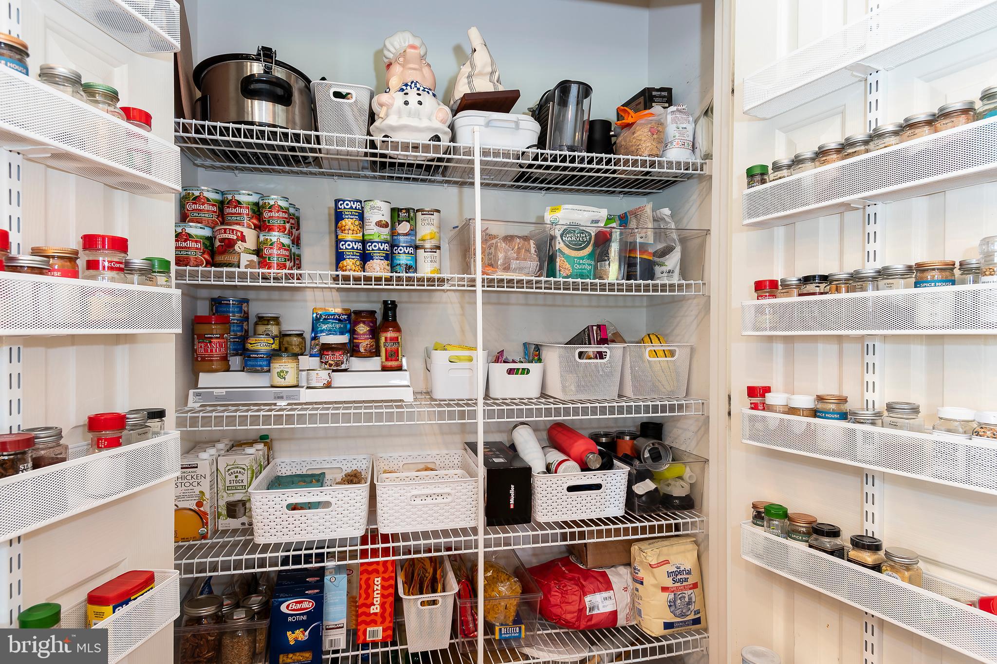 5917 Sandy Ridge Elkridge, MD 21075 - Photo 17 of 51 Kitchen Pantry