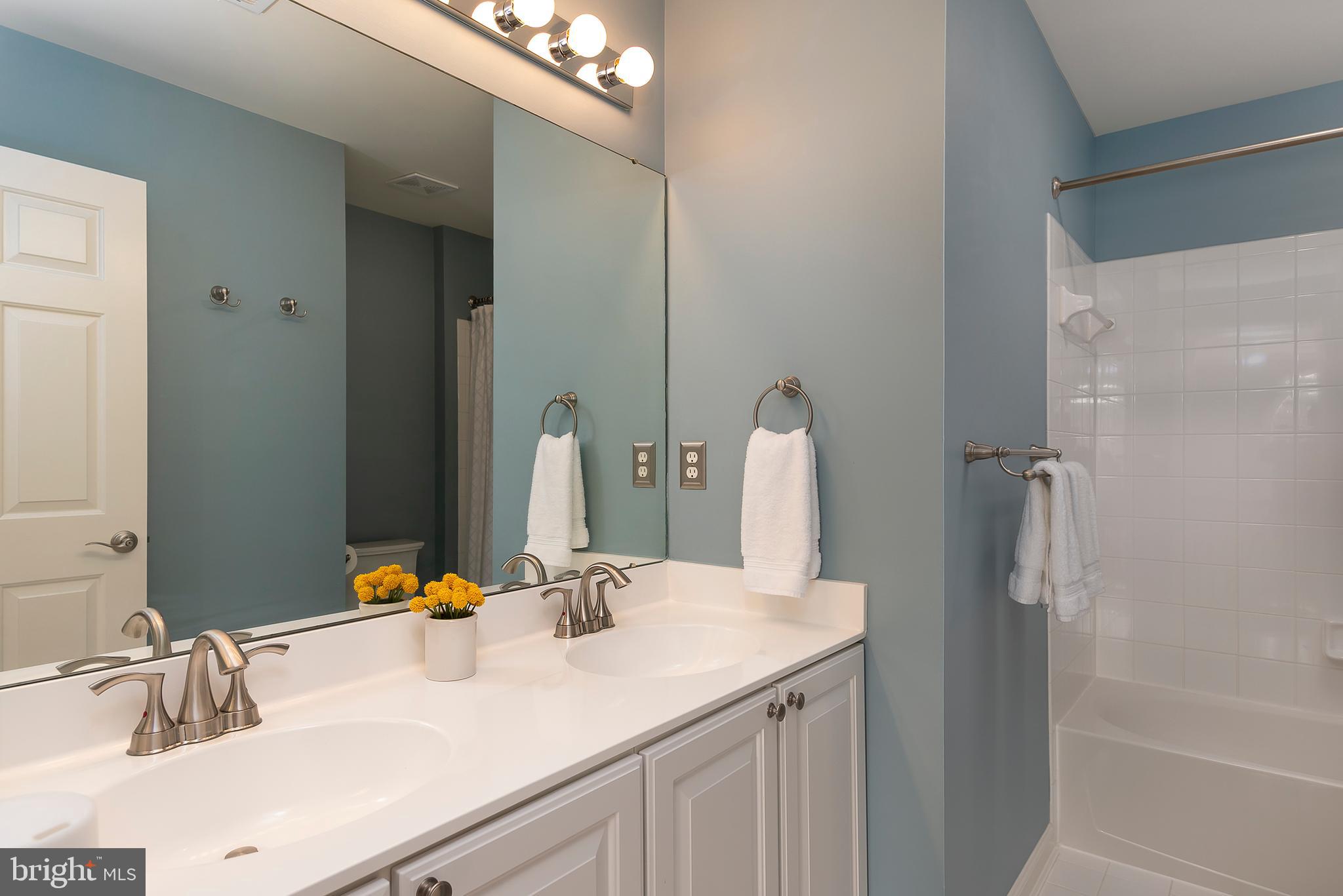 5917 Sandy Ridge Elkridge, MD 21075 - Photo 29 of 51 Bathroom 3