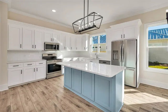 $721,000 | 127 Village Drive, St. Simons Island, GA 31522