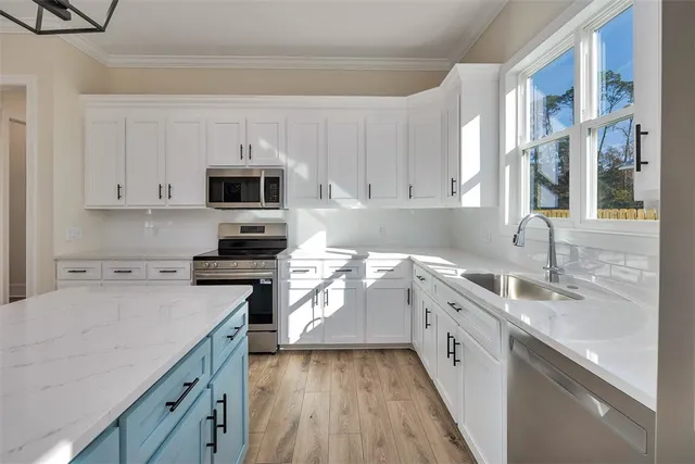 $721,000 | 127 Village Drive, St. Simons Island, GA 31522