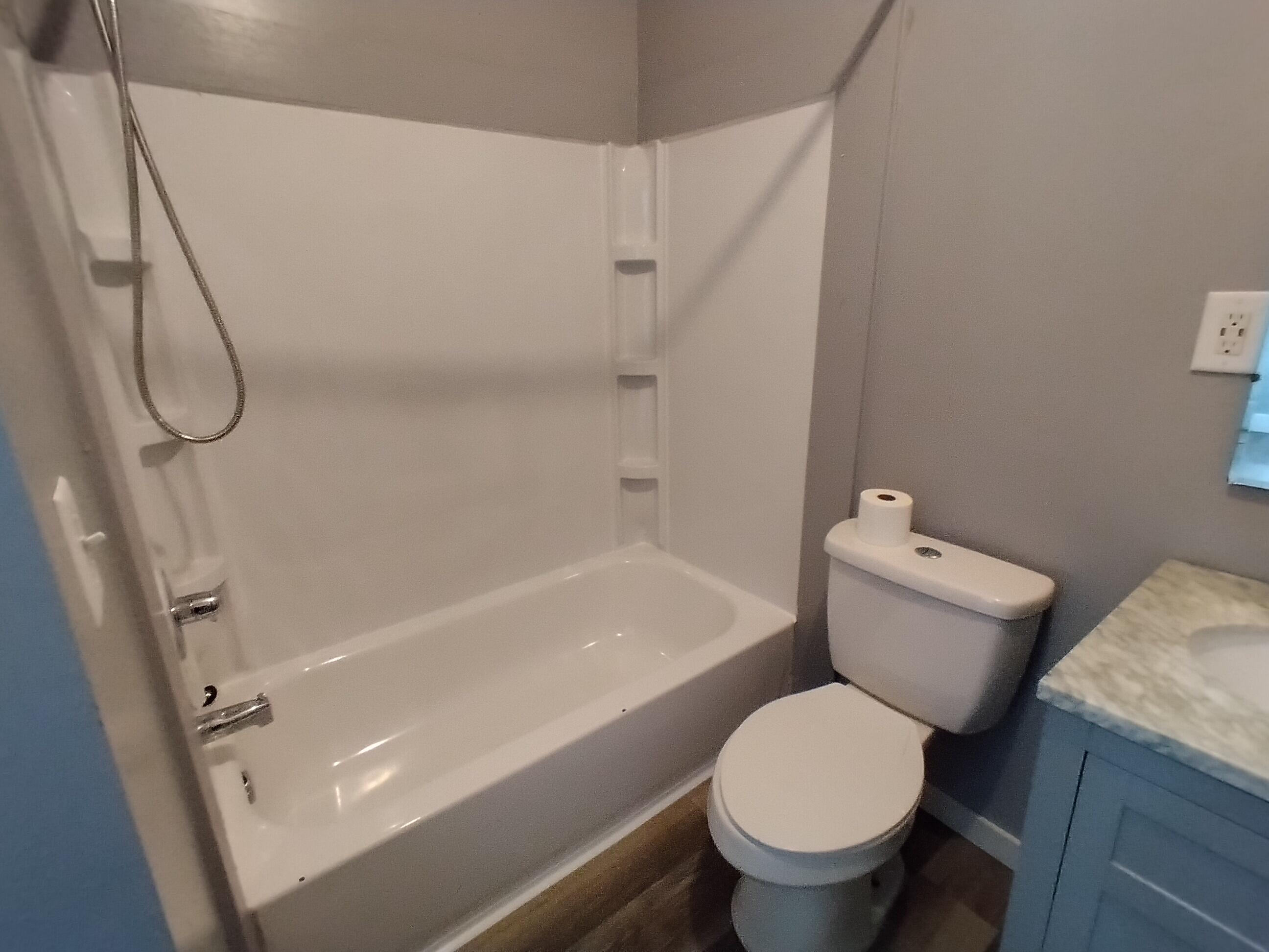 303 Rathburn Howard City, MI 49329 - Photo 21 of 28 IMG_20240215_151537