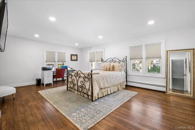 $874,999 | 23 Mahan Road, Old Bethpage, NY 11804