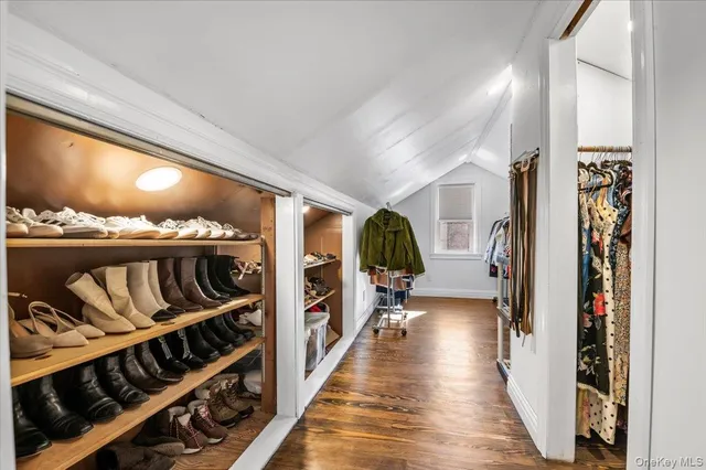 $874,999 | 23 Mahan Road, Old Bethpage, NY 11804