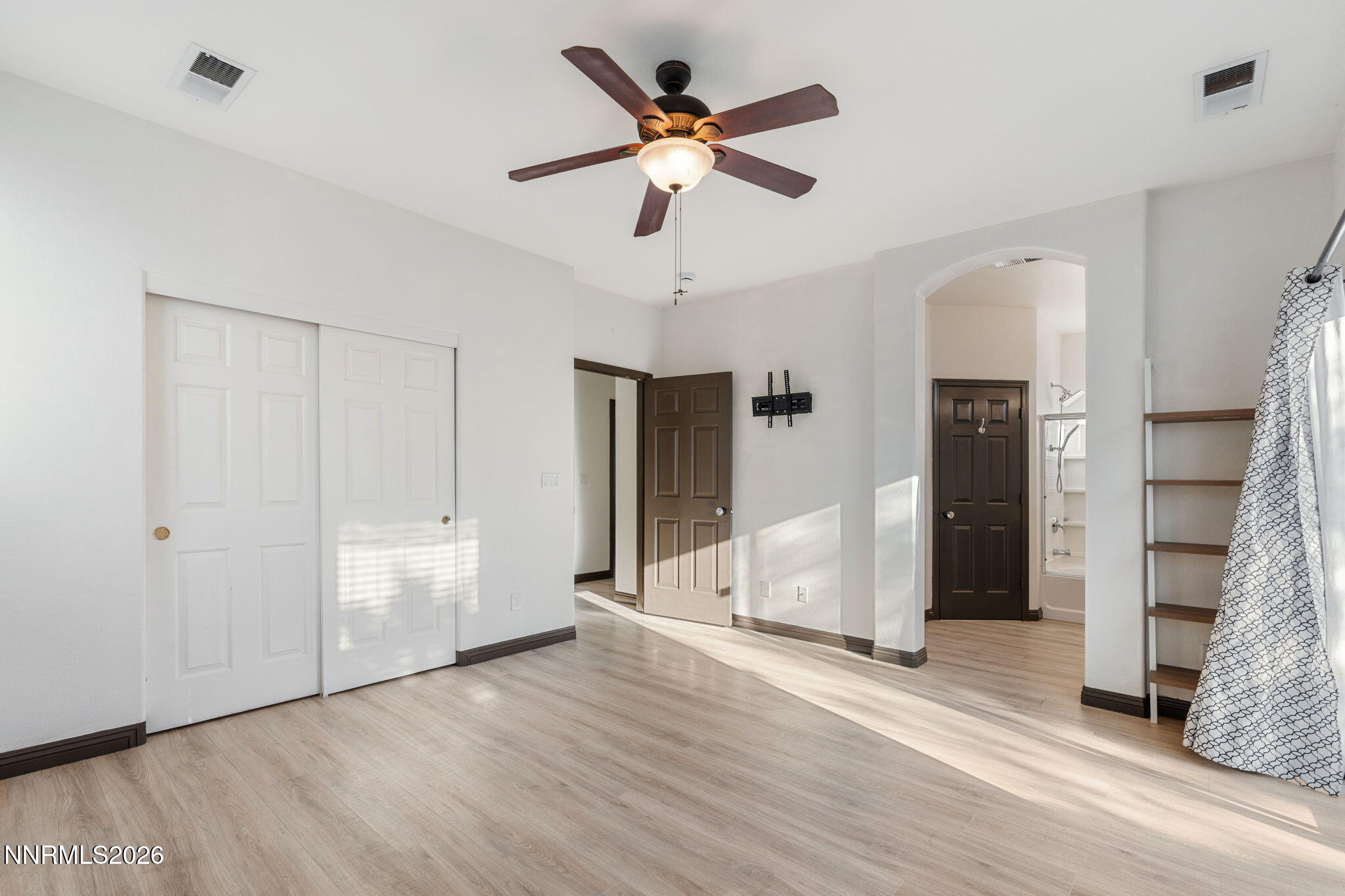 10235 Lucente Way Reno, NV 89521 - Photo 19 of 31 21-web-or-mls-DSC05027