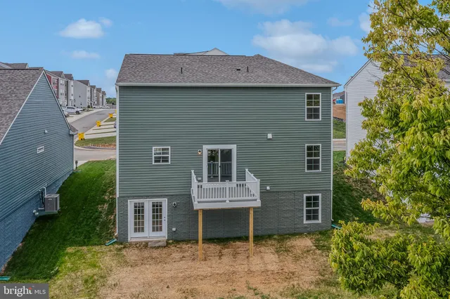 $2,500 | 162 Ludgate Manor, Falling Waters, WV 25419