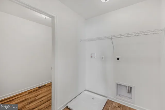 $2,500 | 162 Ludgate Manor, Falling Waters, WV 25419