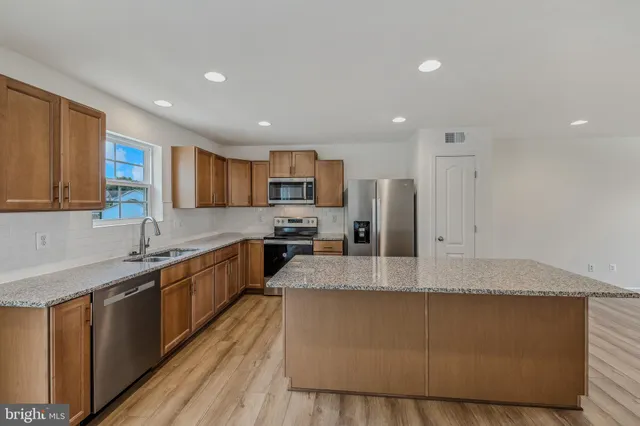 $2,500 | 162 Ludgate Manor, Falling Waters, WV 25419