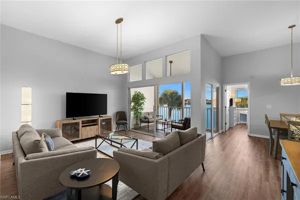 $5,000 | 2651 Citrus Lake Drive, Unit D302, Naples, FL 34109