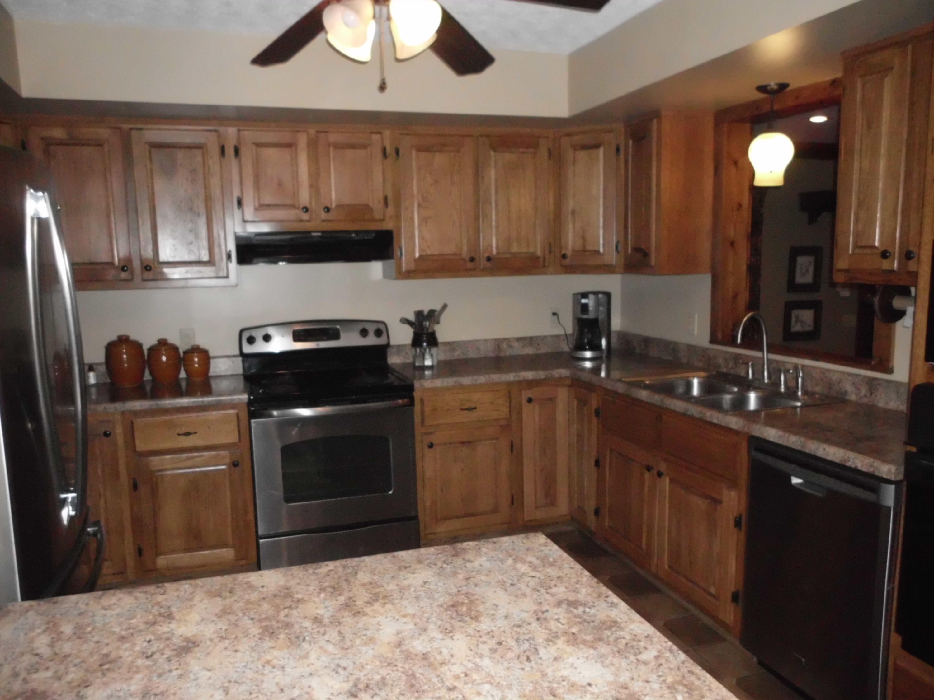 350 Raccoon Valley Road Powell, TN 37849 - Photo 11 of 19 Lots of Hickory Cabinets